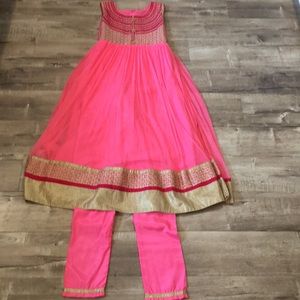 Beautiful and Lightweight Top with pant